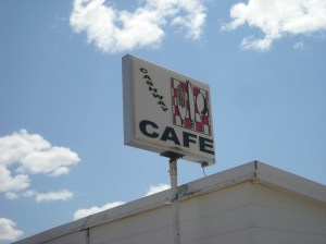We pulled in for a quick iced tea except I couldn't shift the bike.